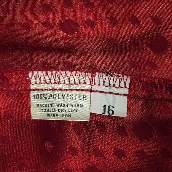 VTG Red Silky Blouse Sz10 Button up 70s 80s Valentines Romantic Glam Rock Asian - Picture 13 of 13